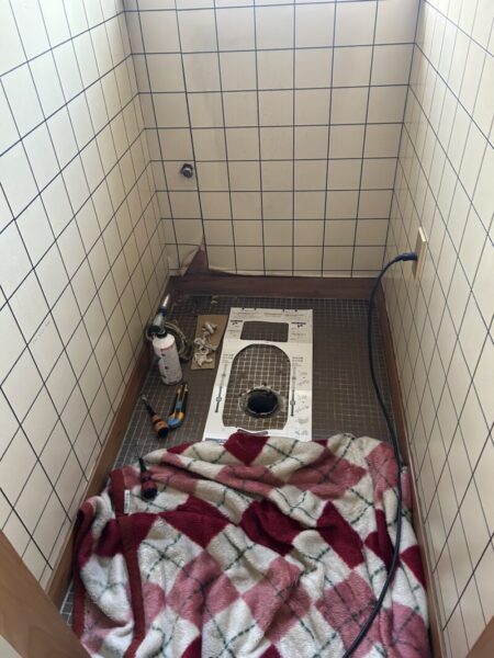 トイレ取り外し後