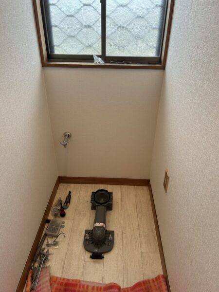 壁紙、床張り替え&アラウーノ固定部品取り付け後