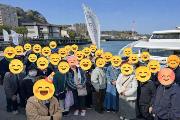 バスツアー集合写真